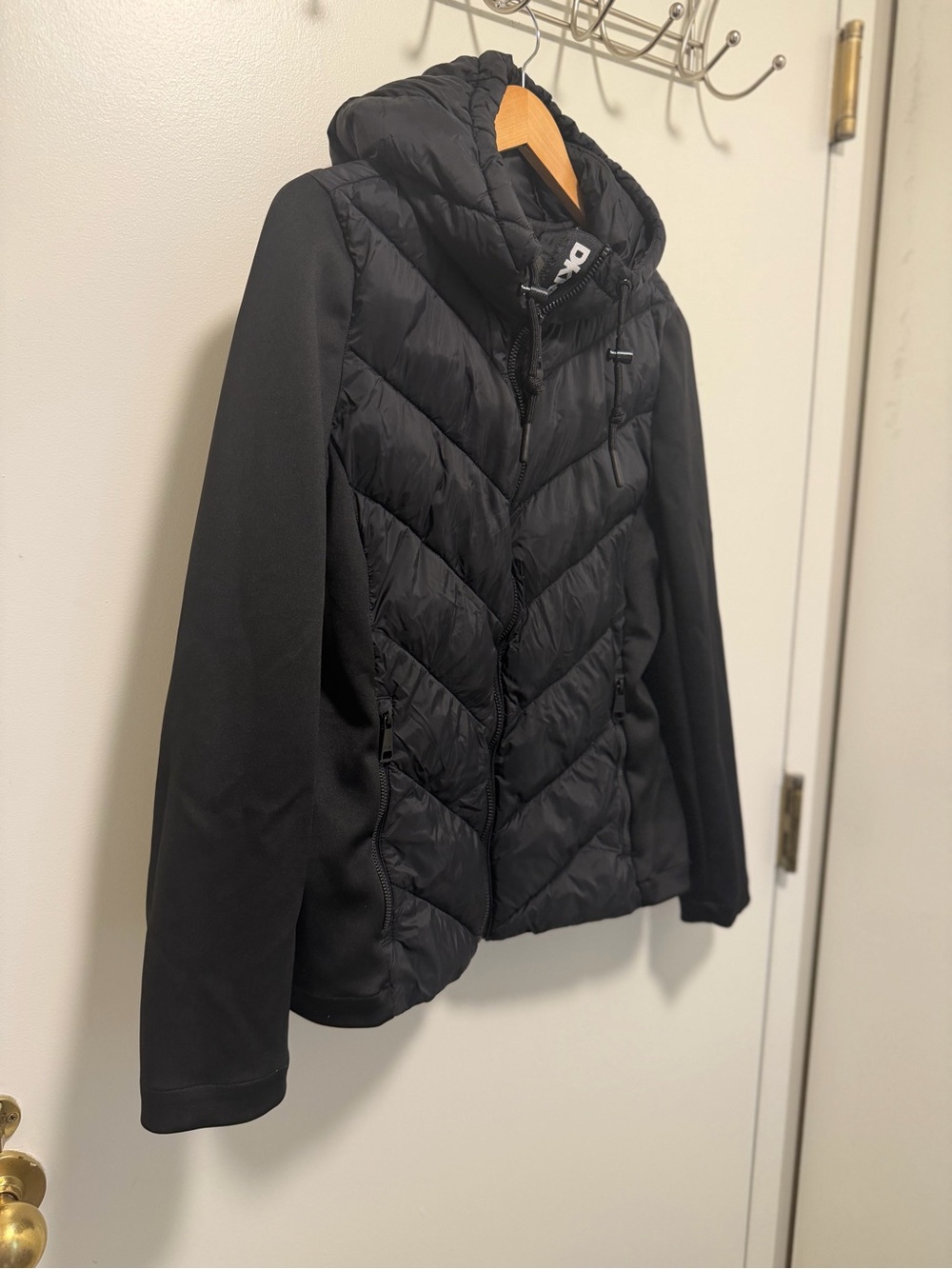 DKNY Black soft shell puffer jacket size medium M - Picture 3 of 16